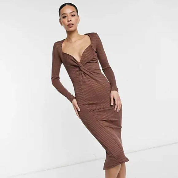 green emerald velvet dress Rent Asos Design Tall Bandeau Peplum Hem Maxi Dress In Dark Green main image 1